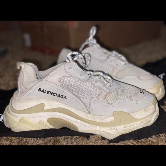 Balenciaga Triple S Mesh and Leather Sneaker - Picture 3 of 8